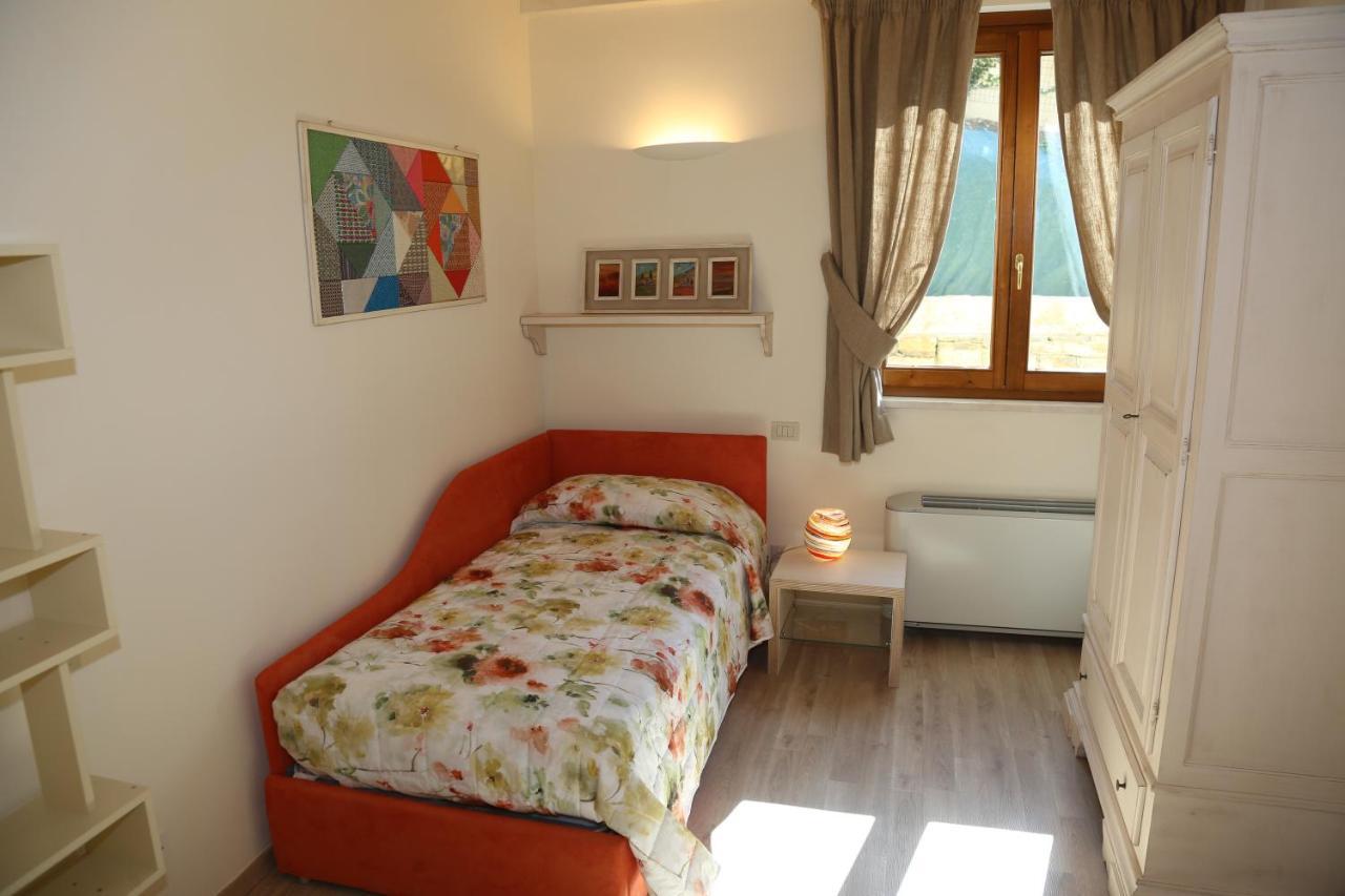 Casa Vacanze Squarcialupi Castellina in Chianti Exteriör bild