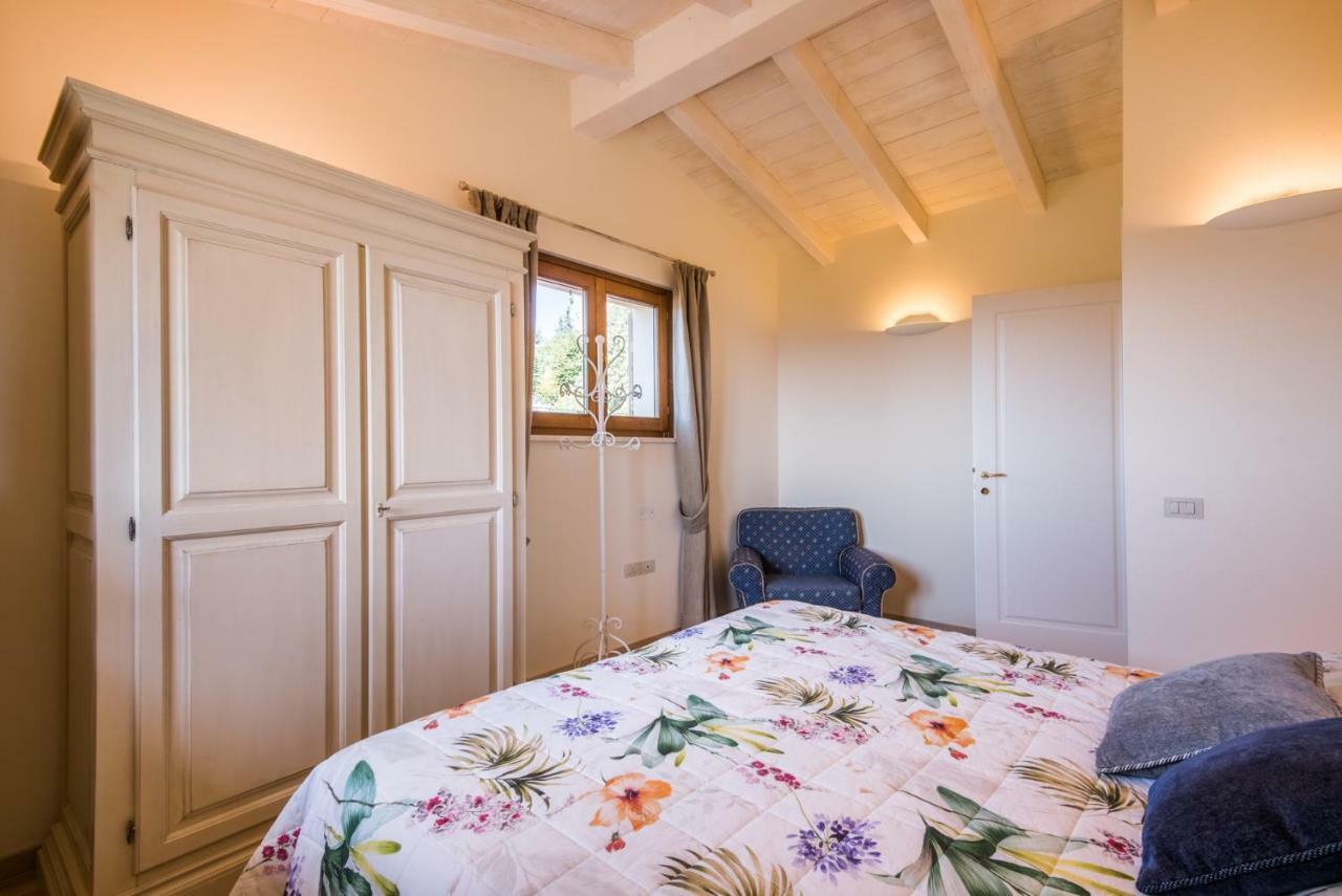 Casa Vacanze Squarcialupi Castellina in Chianti Exteriör bild