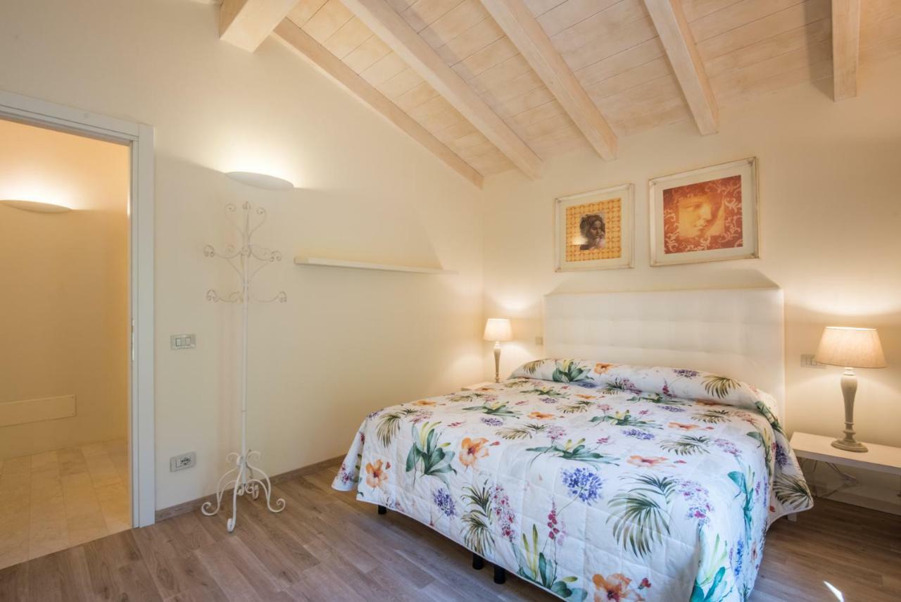 Casa Vacanze Squarcialupi Castellina in Chianti Exteriör bild
